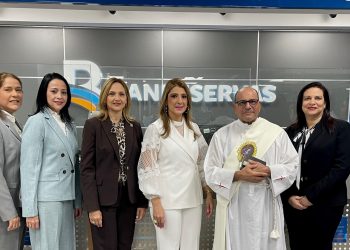 Bendicen nuevo local de Banreservas en Plaza Internacional