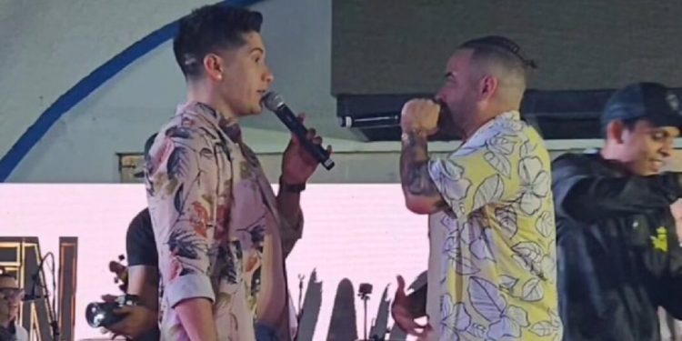 Chyno y Nacho se reencuentran en el escenario