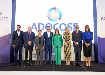 Asociación Dominicana de Corredores de Seguros (ADOCOSE), realiza conferencia sobre Seguridad Social