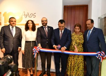 La JCE y el Centro Cultural Banreservas dejan abierta al público la exposición documental “100 años, ¡Un siglo de Historia!”
