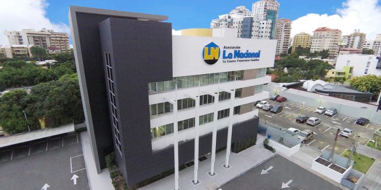 La Nacional celebra su 51 aniversario dando a conocer nuevos proyectos en beneficio de las familias dominicanas