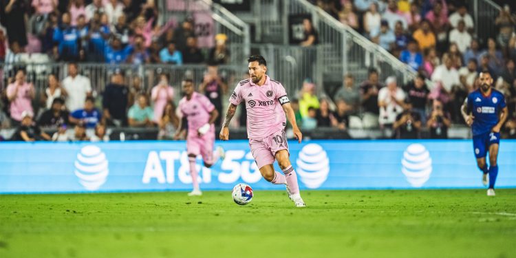 Messi feliz de su debut contra Cruz Azul: «Da la confianza aunque sea otro campeonato»