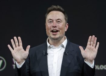Musk advierte sobre el surgimiento de una «superinteligencia artificial» superior a cualquier humano