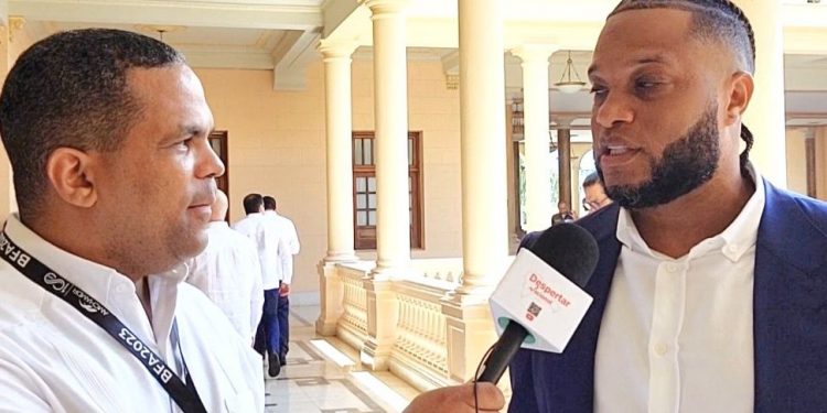 Robinson Canó dice Juan Soto podría recibir oferta de 500 millones de dólares; rechaza comentarios de David Ortiz