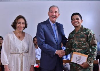 Estudiantes UNICARIBE ganan primer lugar Competencia Emprendedores del MESCYT