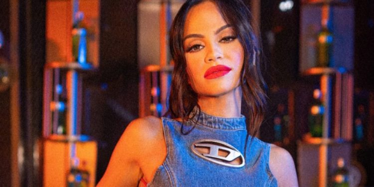 Supuestos audios y foto íntima de Natti Natasha destinados a un hombre que no es Pina