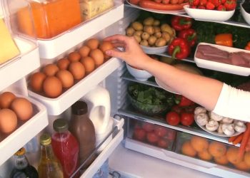 Todas estas bacterias habitan en tu nevera y ponen en riesgo tu salud