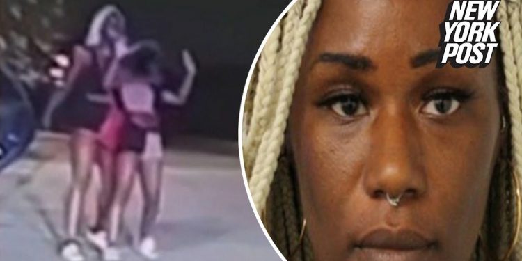 Una mujer usa a su hija de 14 años como escudo humano durante persecución policial, video