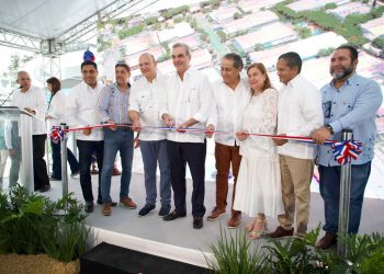Presidente Abinader inaugura 7 obras en Bonao y La Vega, tres centros educativos y dos nuevas instalaciones de INFOTEP