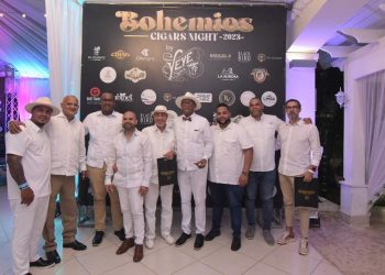 Realizan tercera versión de Bohemios Cigars Night by Yeye Cigars