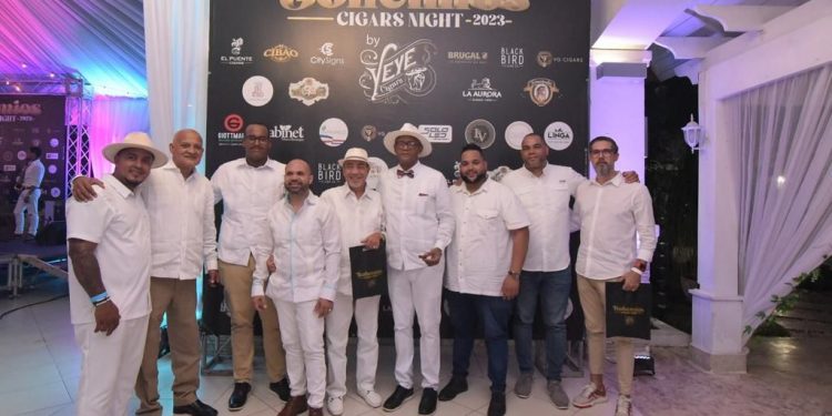 Realizan tercera versión de Bohemios Cigars Night by Yeye Cigars