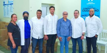 Fundación Raymond Rodríguez dona insumos médicos para atender heridos por explosión en San Cristóbal