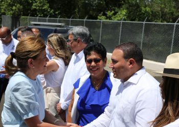 Precandidato a diputado Gilberto Serulle valora acciones de la vicepresidenta Raquel Peña en favor de Santiago