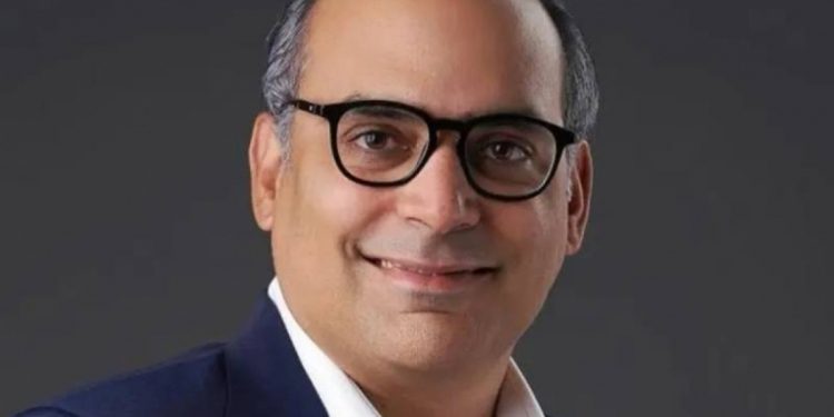 Jeffrey Infante se va del PLD por la prepotencia del Grupo de Abel