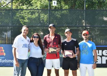 Cruz, Muñoz y Pérez se coronan en la Copa Pelícano U18 Santo Domingo J30