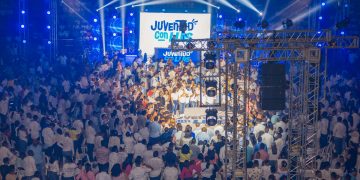 Jóvenes de todo el país se reúnen en Santiago para pedirle cuatro años más Abinader