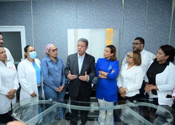 Leonel: Médicos y enfermeras de la Fuerza  del Pueblo seguirán apoyando las víctimas de San Cristóbal