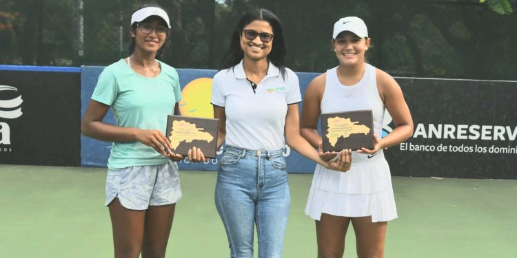 María Gell, campeona de dobles Copa Flamenco J30