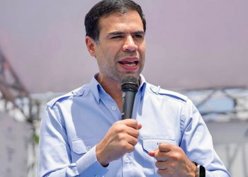 Roberto Ángel anuncia construcción Plaza en memoria de víctimas de explosión en San Cristóbal