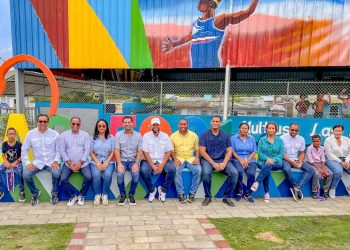 Roberto Ángel inaugura “Paseo de los Colores” en Nagua; más de mil metros cuadrados de arte público
