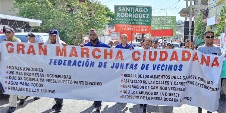 Marcharon en Santiago Rodríguez exigiendo agua potable