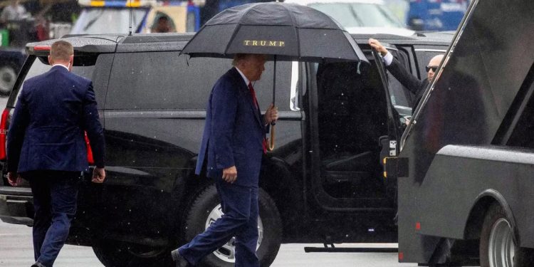 Trump se declara inocente de los cargos relacionados con el asalto al Capitolio