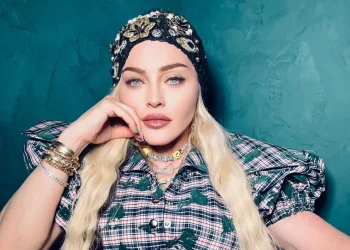 Madonna agradece a su familia el apoyo durante su enfermedad