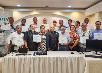 Realizan charla formativa para comunicadores y periodistas de Hato Mayor