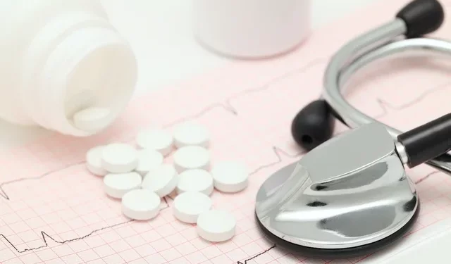 Digoxina: cuándo y cómo tomar este medicamento para el corazón