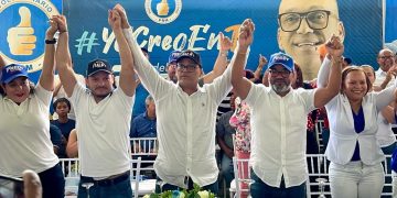 Más de 40 líderes y dirigentes de la corriente de Elido Pérez del PRM pasaron a respaldar la candidatura de Fredy Fernández en Salcedo