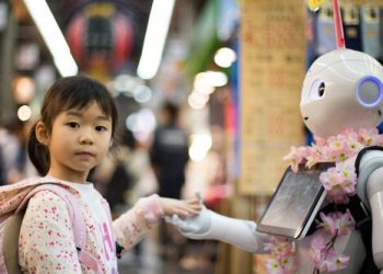 Robots en escuela de Japón: una estrategia tecnológica contra el absentismo escolar