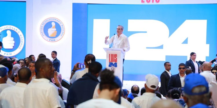 Abinader asegura PRM va a las calles a defender su buena gestión de Gobierno