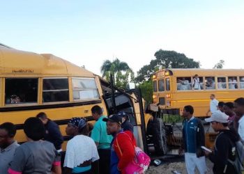 Accidente en Higüey deja al menos 8 personas muertas