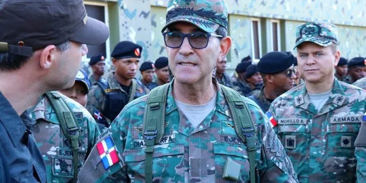 Ministro de Defensa afirma que la frontera está tranquila y segura