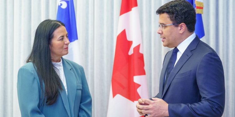 Collado y ministra de Turismo de Canadá estrechan relaciones