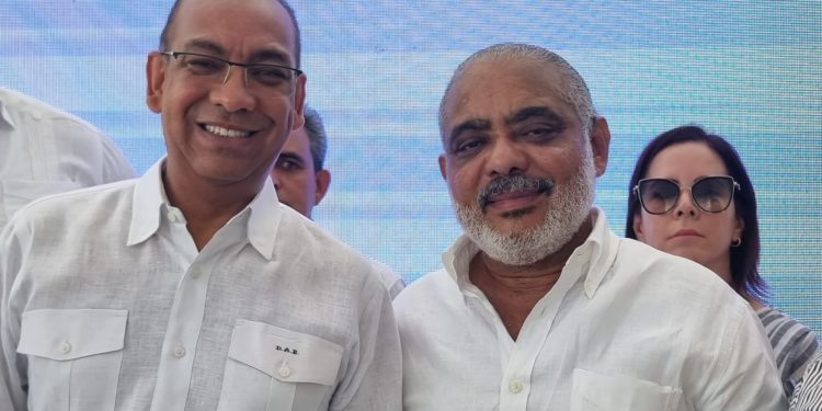 Ministro de Obras Públicas destaca y agradece defensa del ingeniero Teodoro Tejada a las obras del gobierno