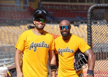 Peña y Paulino un dúo que da profundidad a la receptoría de las Águilas