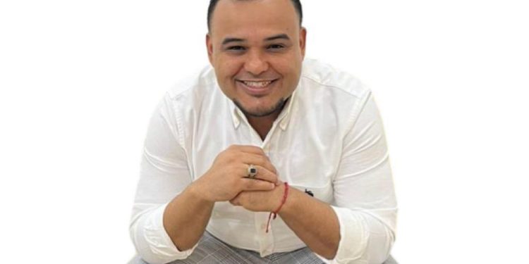 PLD sufre baja en La Vega con renuncia de Geovanny Frutas y su estructura