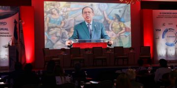 Gobernador del Banco Central destaca robustez del sistema financiero en el cierre del IX Congreso de Abancord