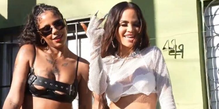 Natti Natasha se mete al ‘bajo mundo’ para grabar videoclip con Tokischa