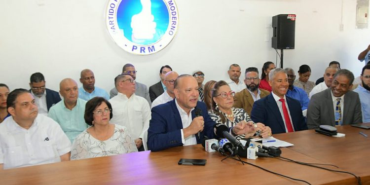 PRM en Santiago llama militancia a votar en las primarias internas de este domingo