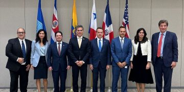 Senadores de EUA gestionan fortalecimiento de vínculo RD y demás países afiliados a ADD