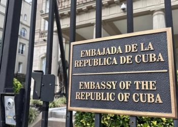 EE.UU. tilda de «inaceptable» el ataque a la Embajada de Cuba en Washington