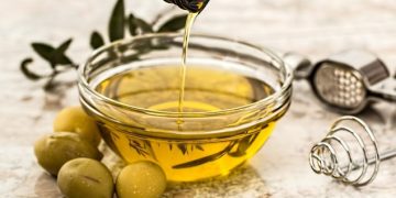 Aceite de oliva: cómo elegir el mejor para la salud