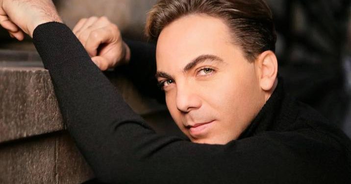 Periodista asegura que Cristian Castro se encuentra en espera de su cuarto hijo a los 48 años