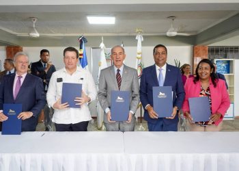 Alianza entre la Liga Municipal, Unicaribe y el ICE formará aspirantes a cargos municipales