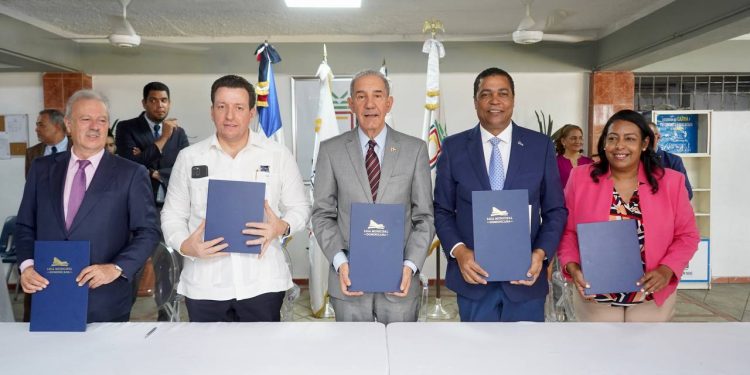 Alianza entre la Liga Municipal, Unicaribe y el ICE formará aspirantes a cargos municipales