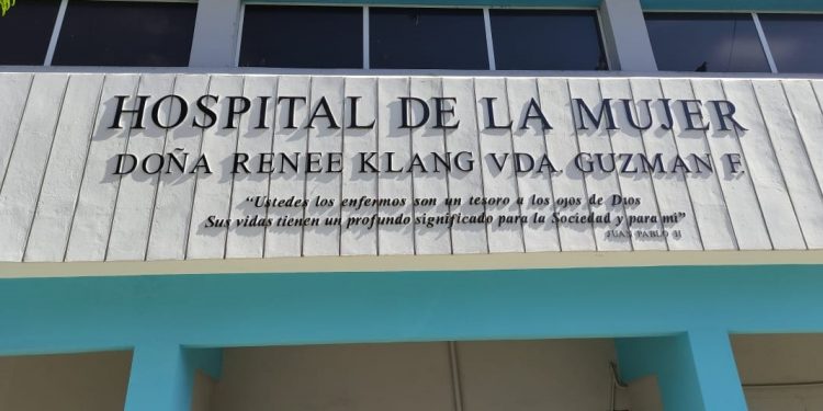 Autoridades recuperan recién nacida robada en maternidad de Santiago