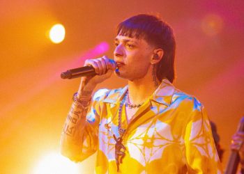 Peso Pluma cancela conciertos por amenaza de muerte de peligroso cartel