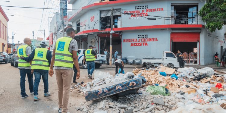 ADN interviene Villa Consuelo recuperando espacios públicos ocupados por negocios